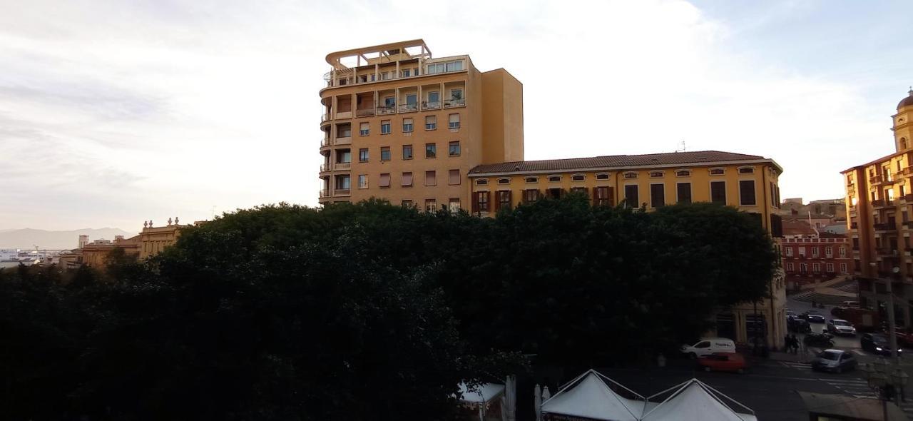 Onlyrooms III - Piazza Jenne Cagliari Zewnętrze zdjęcie