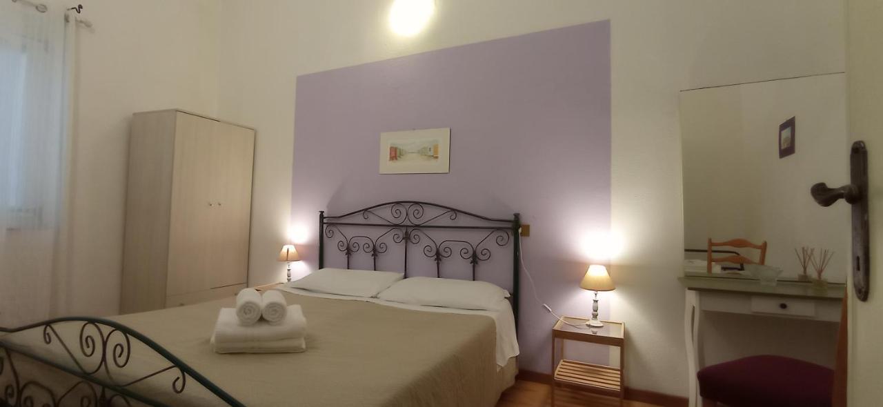 Onlyrooms III - Piazza Jenne Cagliari Zewnętrze zdjęcie