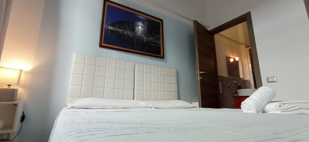 Onlyrooms III - Piazza Jenne Cagliari Zewnętrze zdjęcie
