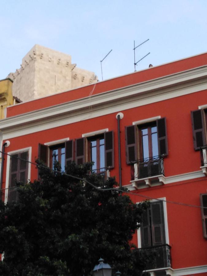 Onlyrooms III - Piazza Jenne Cagliari Zewnętrze zdjęcie